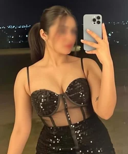 Call Girl Udaipur Sakshi